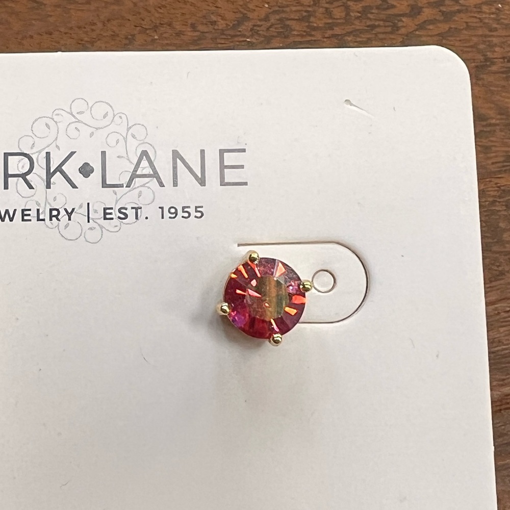 Iridescent Coral Impression studs by Park Lane - Picture 3 of 7